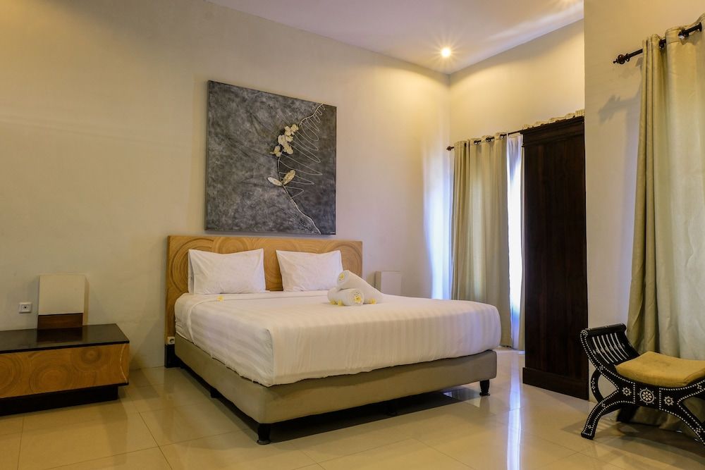 JM Hotel Kuta Lombok Superior Room 4