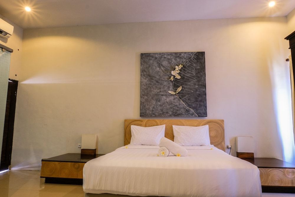 JM Hotel Kuta Lombok Superior Room 5