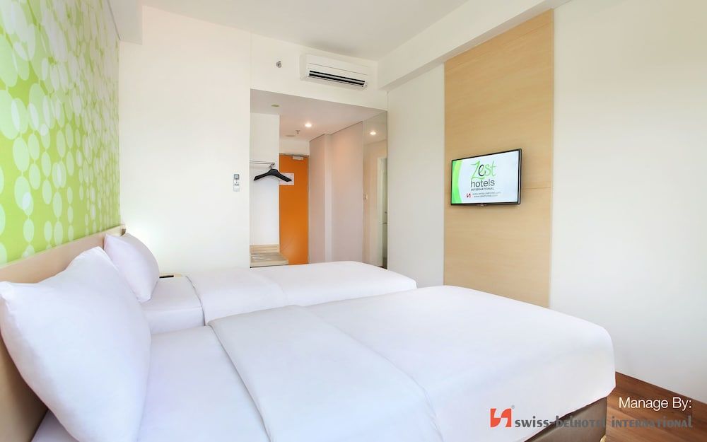 undefined Zest Airport Jakarta by Swiss-Belhotel International 2