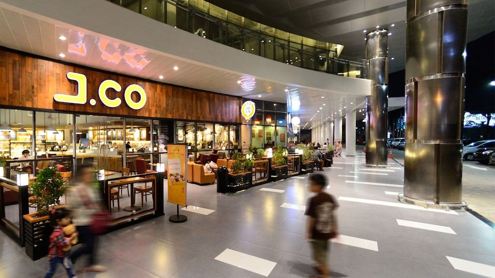 undefined Zest Airport Jakarta by Swiss-Belhotel International 8