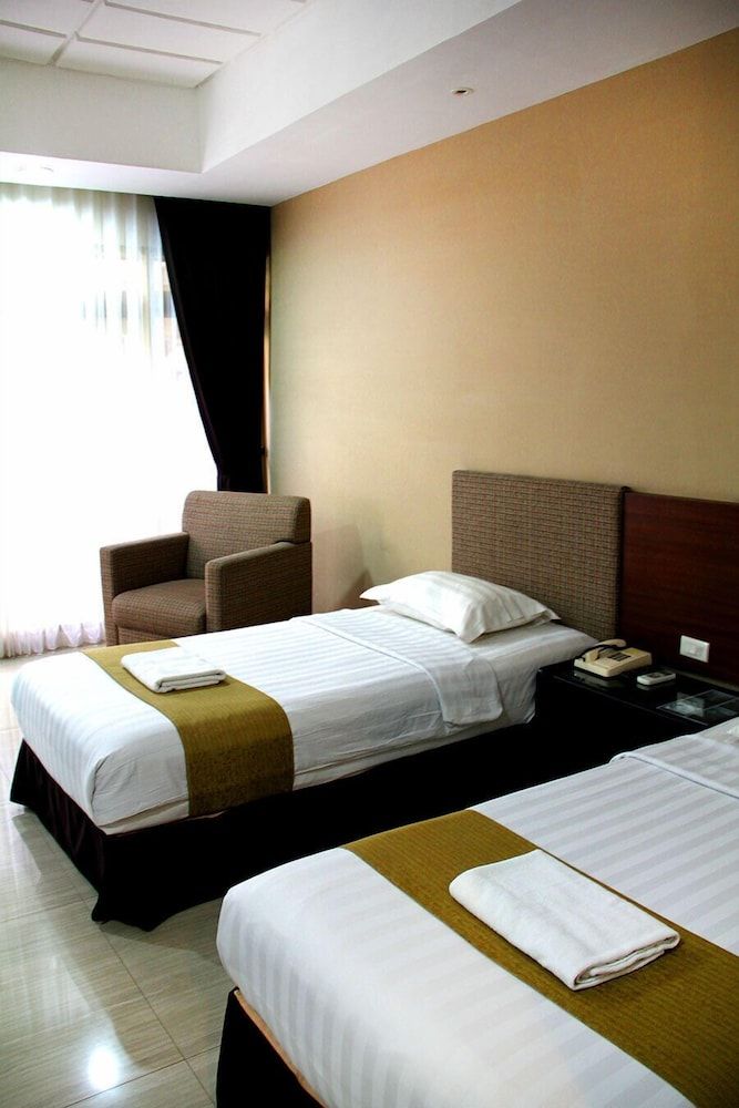 New Grand Park Hotel Deluxe Double or Twin Room