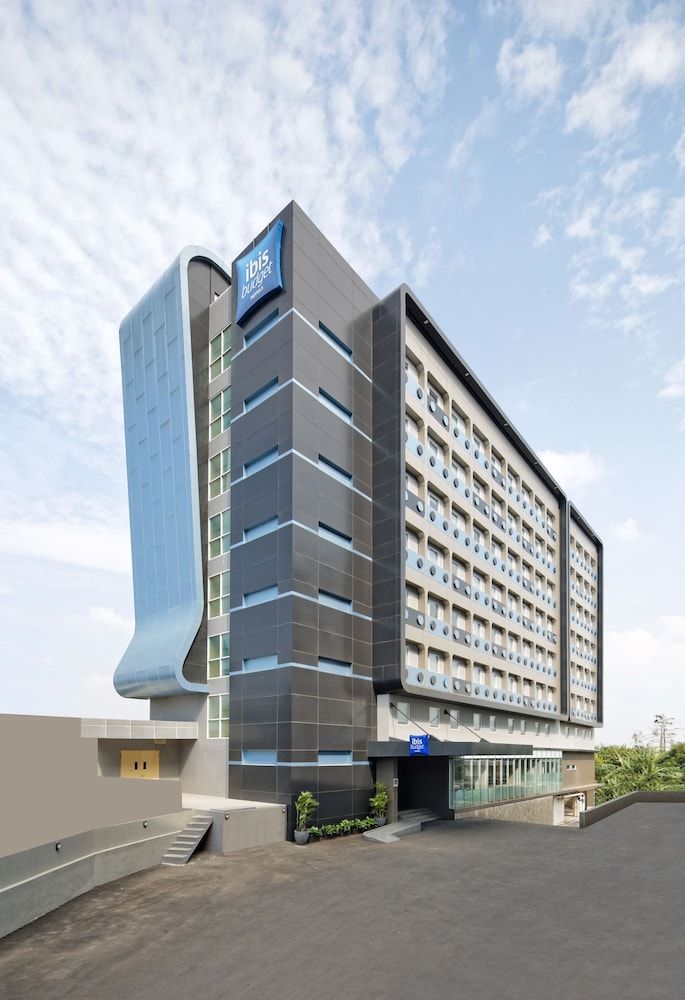 undefined Hotel ibis budget Jakarta Airport 2