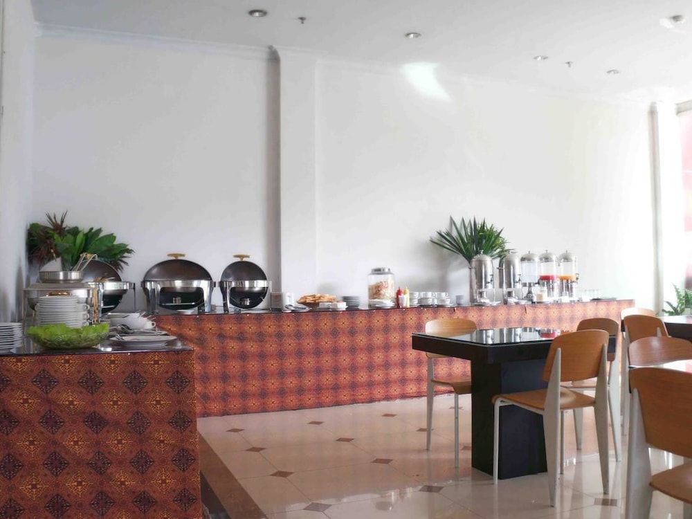 undefined Win Hotel Blok M 3