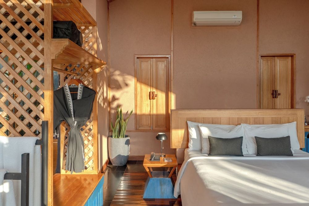 Romance Royal Pool Villa