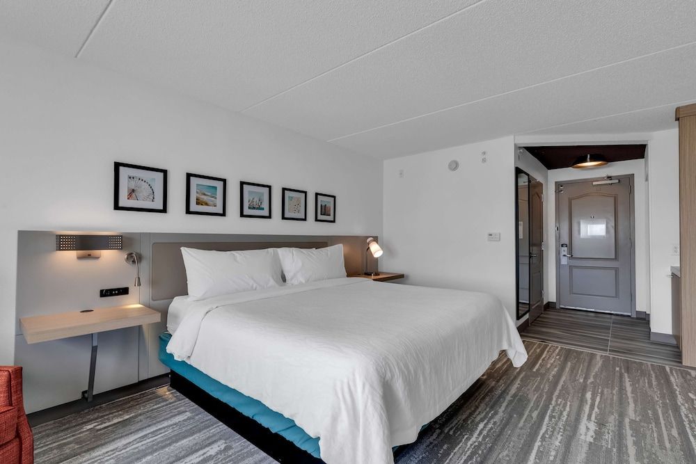 Room, 1 King Bed, Accessible