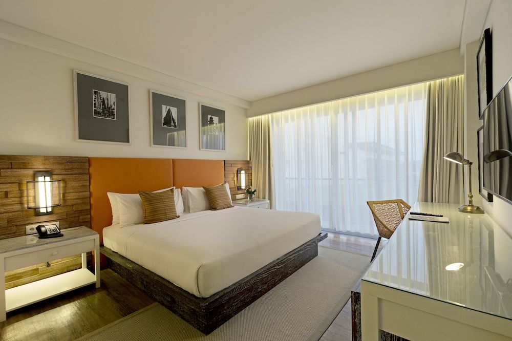 Bali Paragon Resort Hotel Deluxe Room (Garden Access) 3