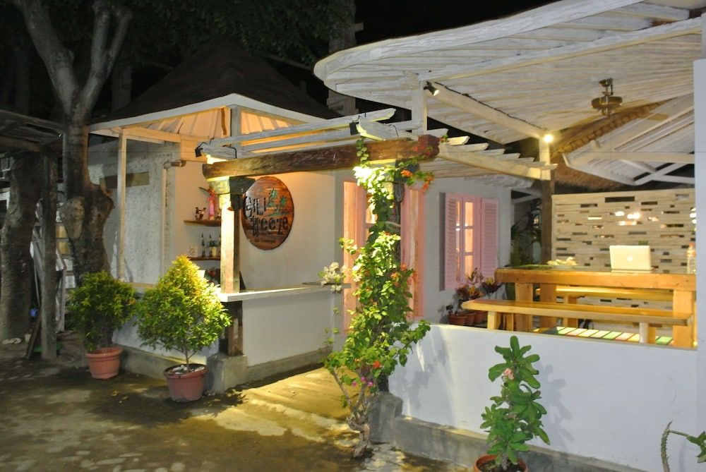 undefined Gili Breeze Tropical Bungalows 4