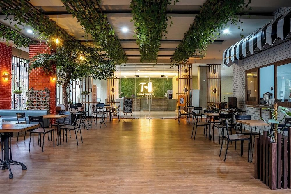 undefined Terraz Tree Hotel 6