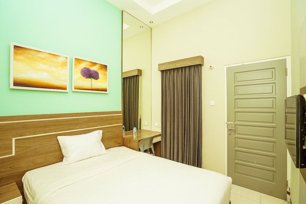 Ardhya Guest House Single Room 4