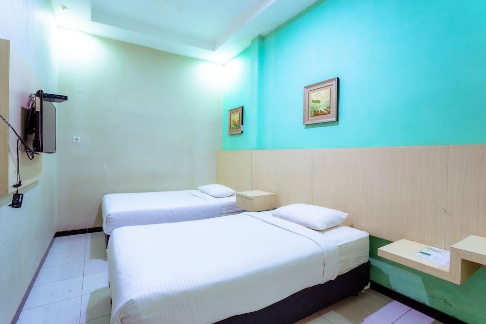 Ardhya Guest House Standard Twin Room 8