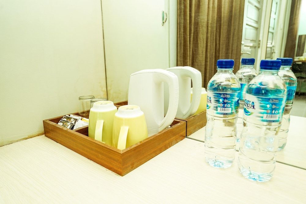 Ardhya Guest House Deluxe Double Room 21