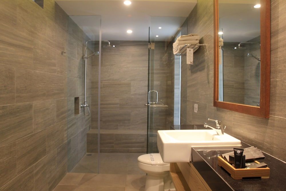 The Cakra Hotel Deluxe Double or Twin Room 6