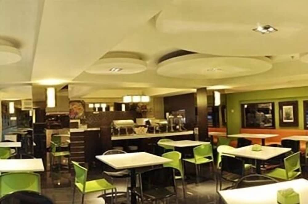 undefined Bamboo Inn Hotel & Cafe
