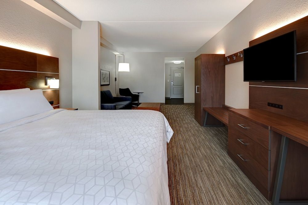Suite, 1 King Bed