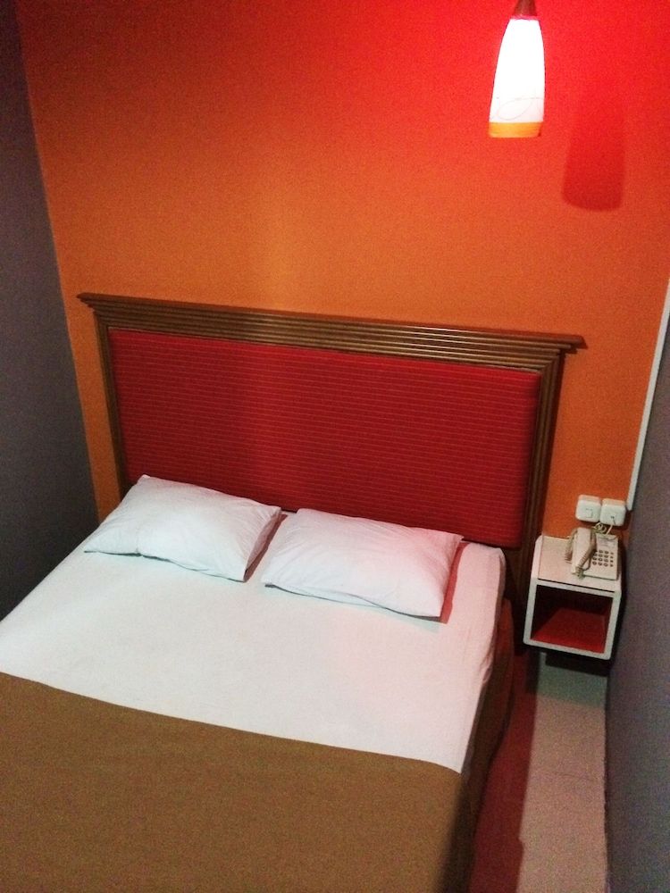 Hollywood Hotel Standard Room, 1 Bedroom, Smoking 4