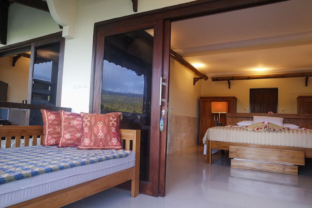 Rinjani Lodge Family Room 5