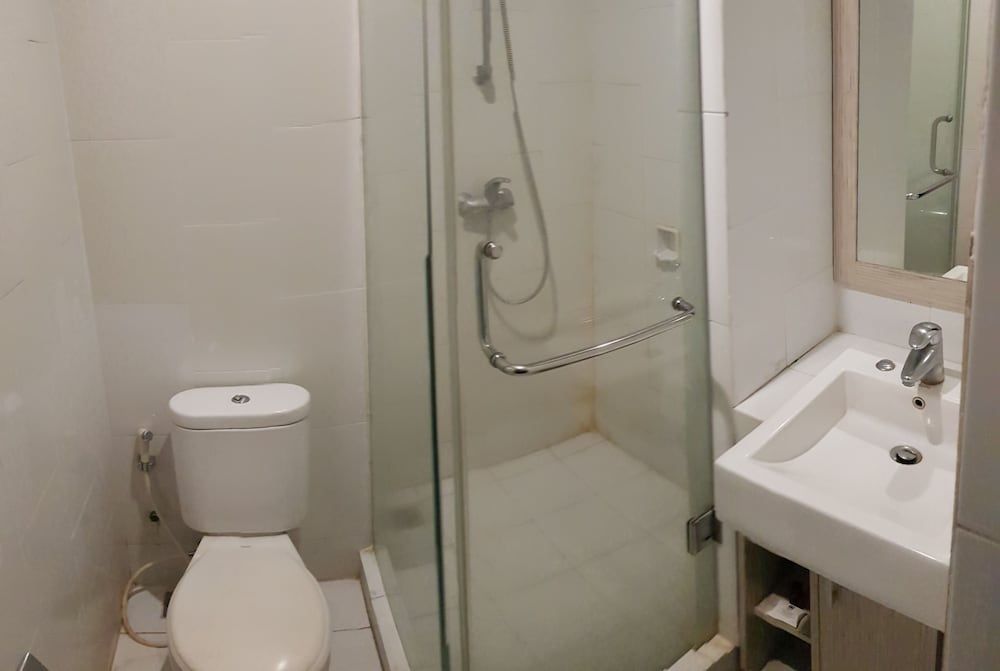 N3 Hotel Zainul Arifin Superior Double or Twin Room 12