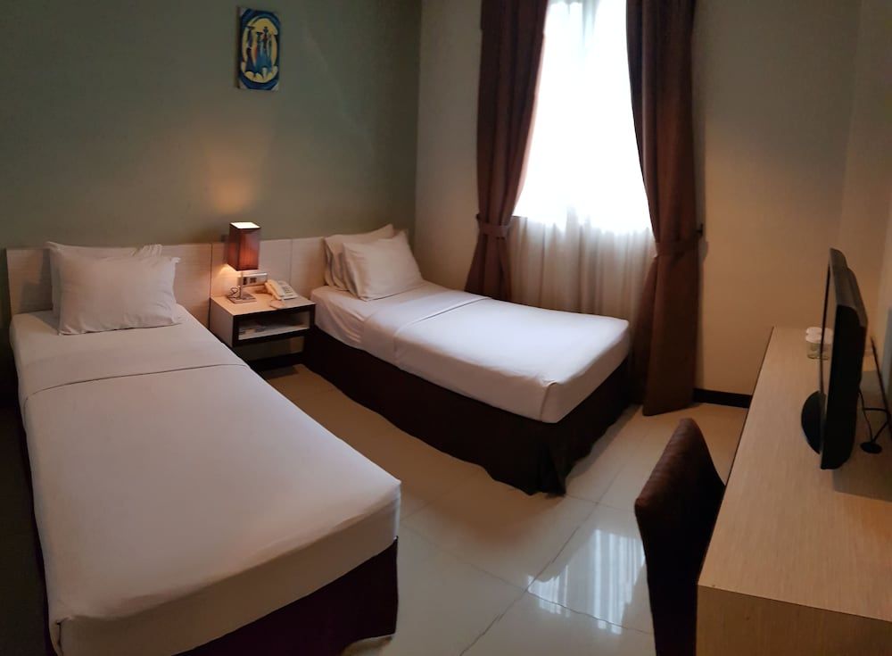 N3 Hotel Zainul Arifin Superior Double or Twin Room