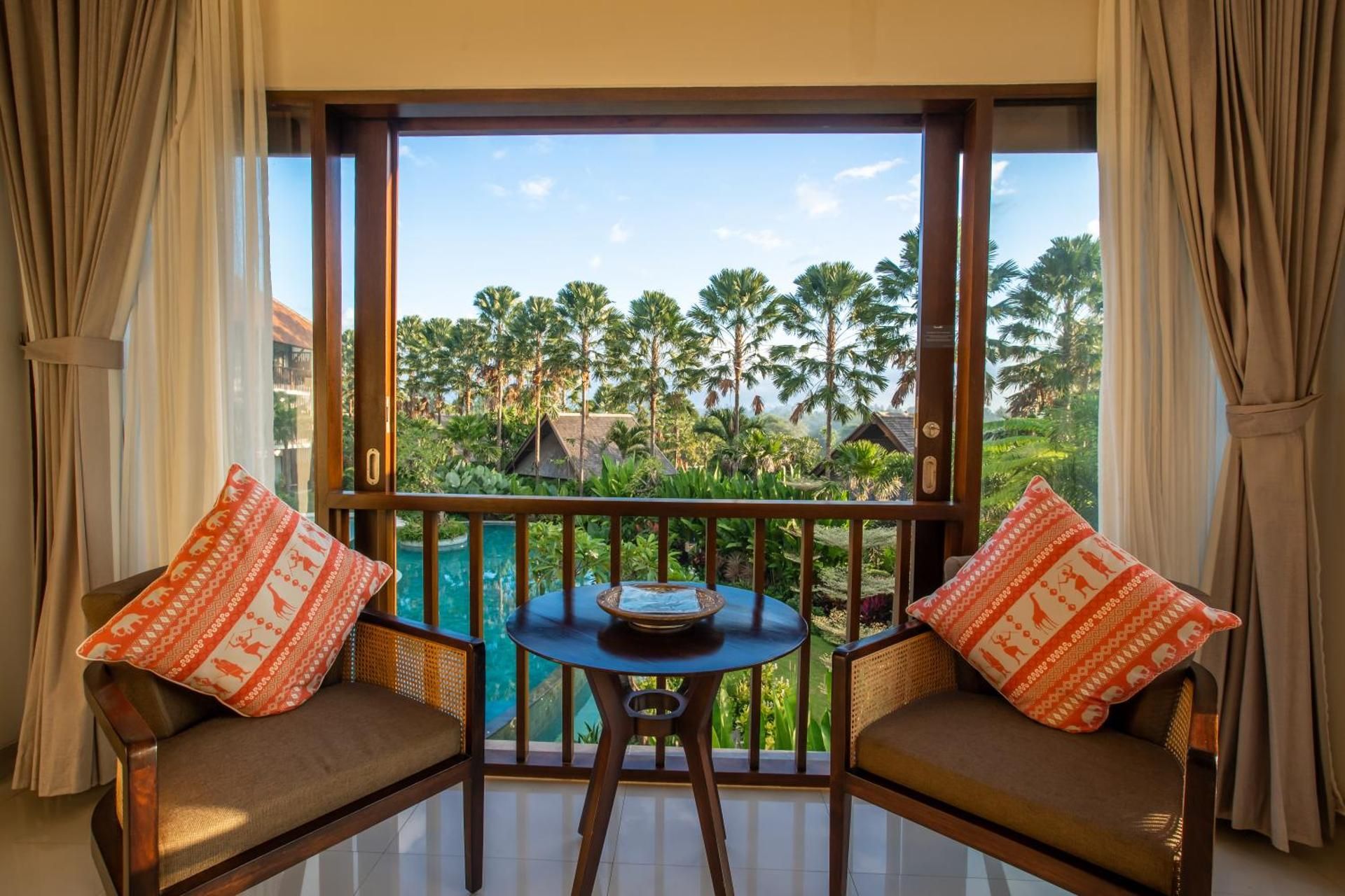 Suite Room with Panoramic and Free Benefit