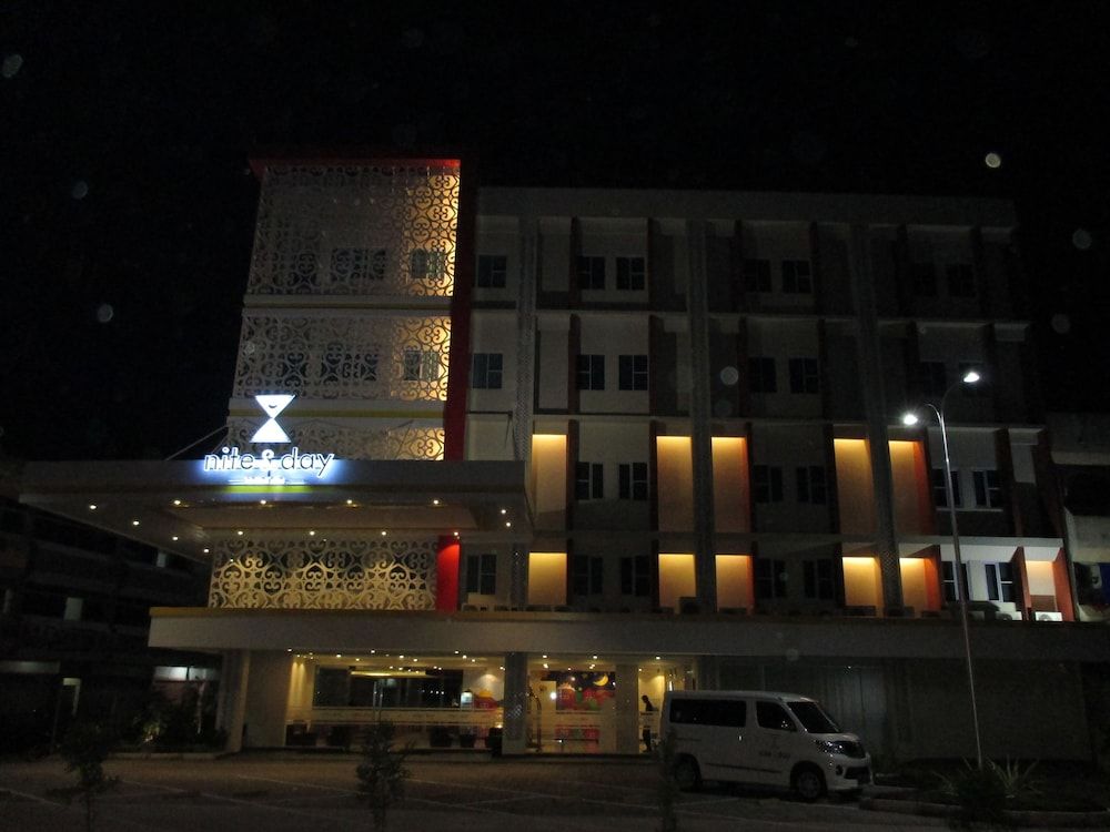 undefined Nite & Day Batam Jodoh Square 6