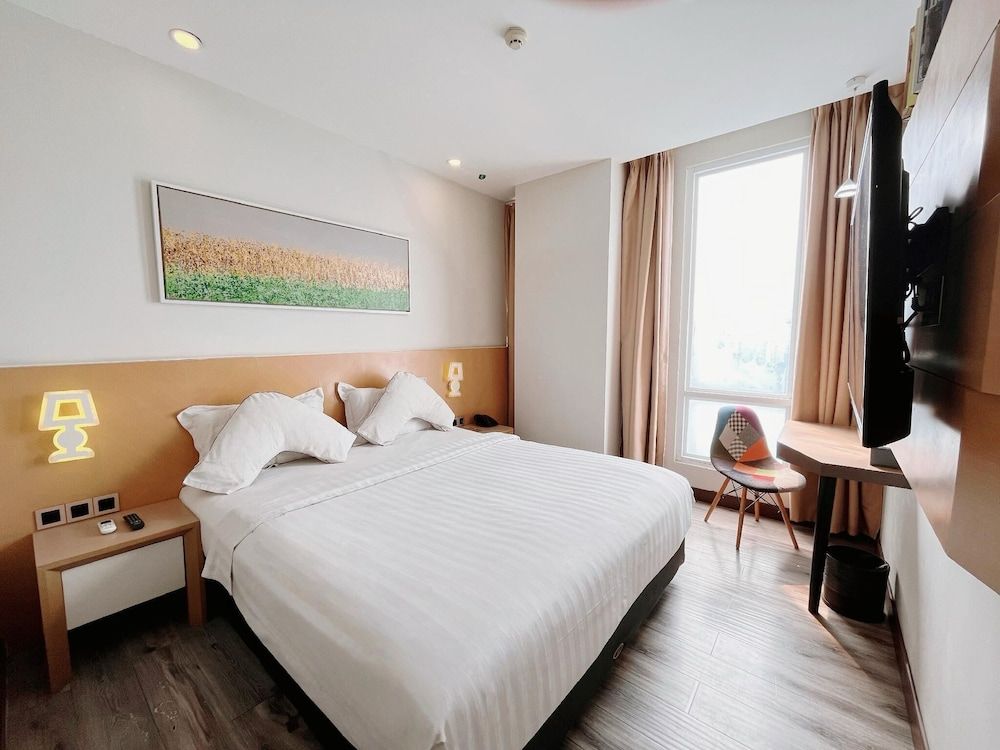 undefined Verse Luxe Hotel Wahid Hasyim