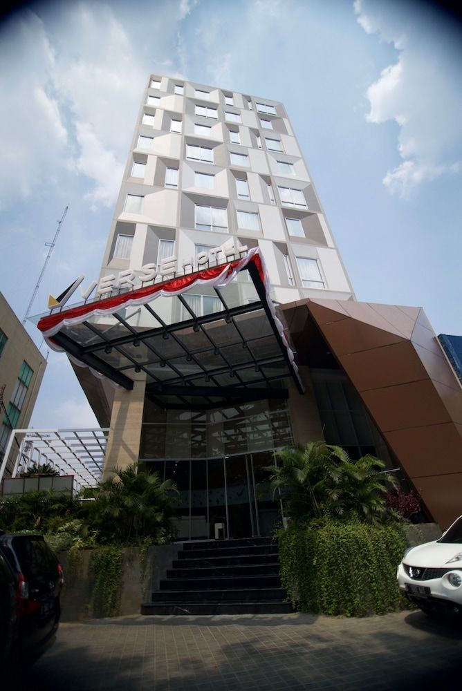 undefined Verse Luxe Hotel Wahid Hasyim 3