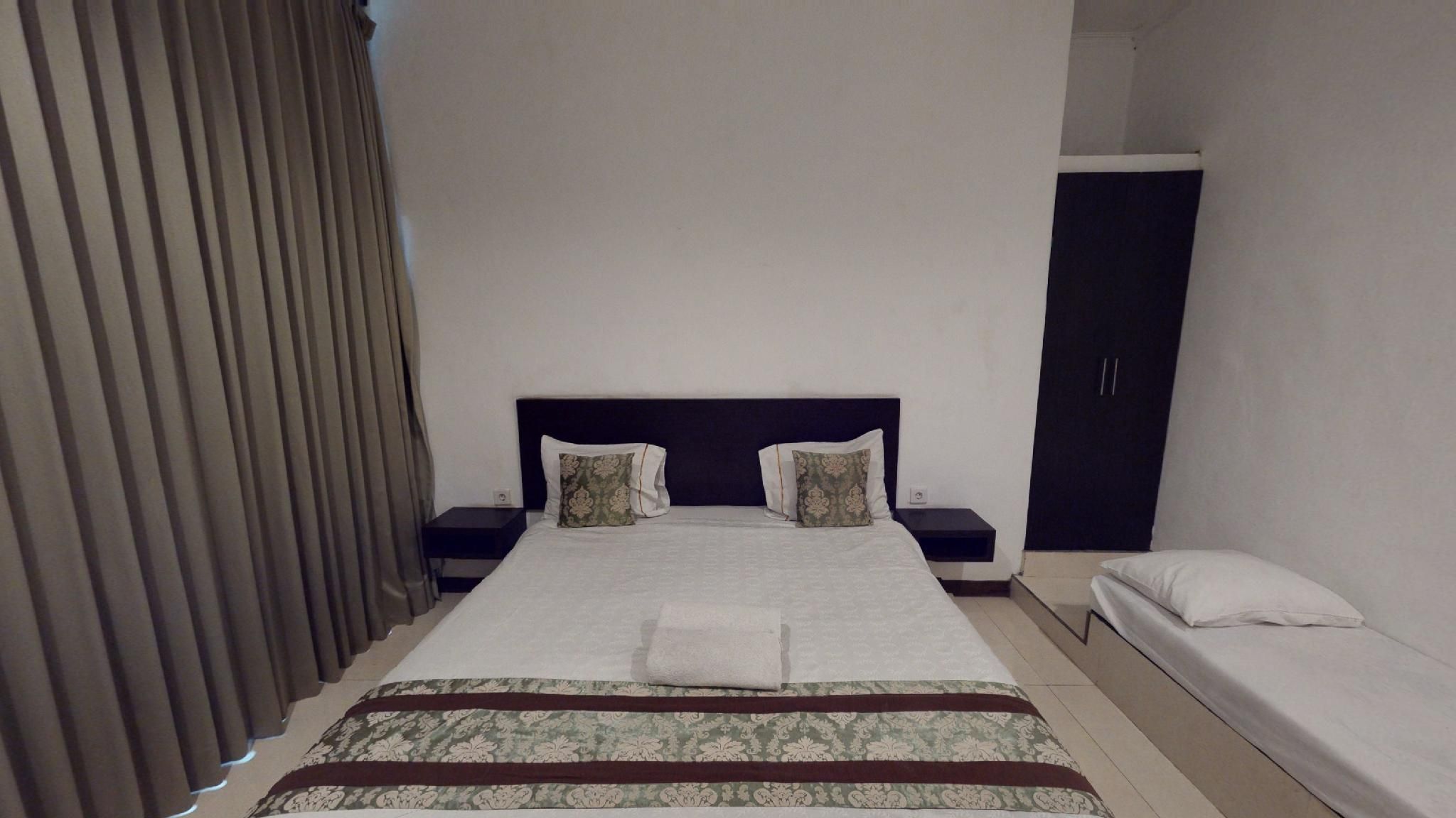 Double or Single Room