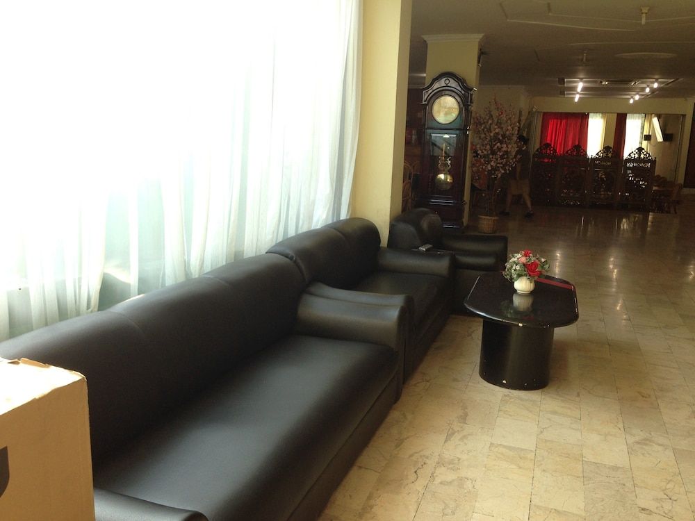 undefined Hotel Lautze Indah 5