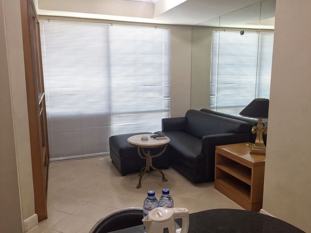 Batavia Hotel and Serviced Apartments Deluxe Apartment 3