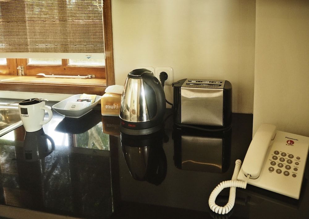 The Gecho Inn Country Garden Studio Apartment 9