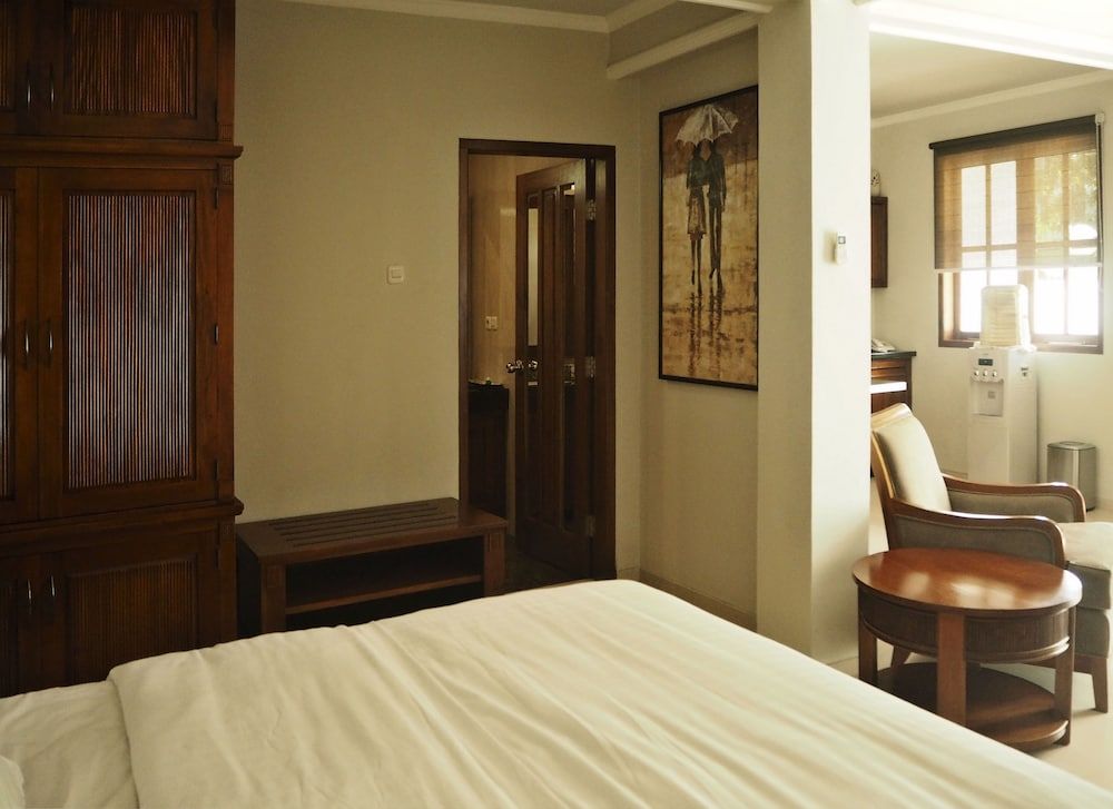 The Gecho Inn Country Garden Studio Apartment 3