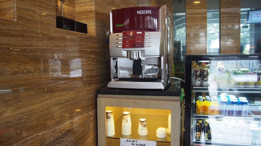 undefined G7 Hotel 7