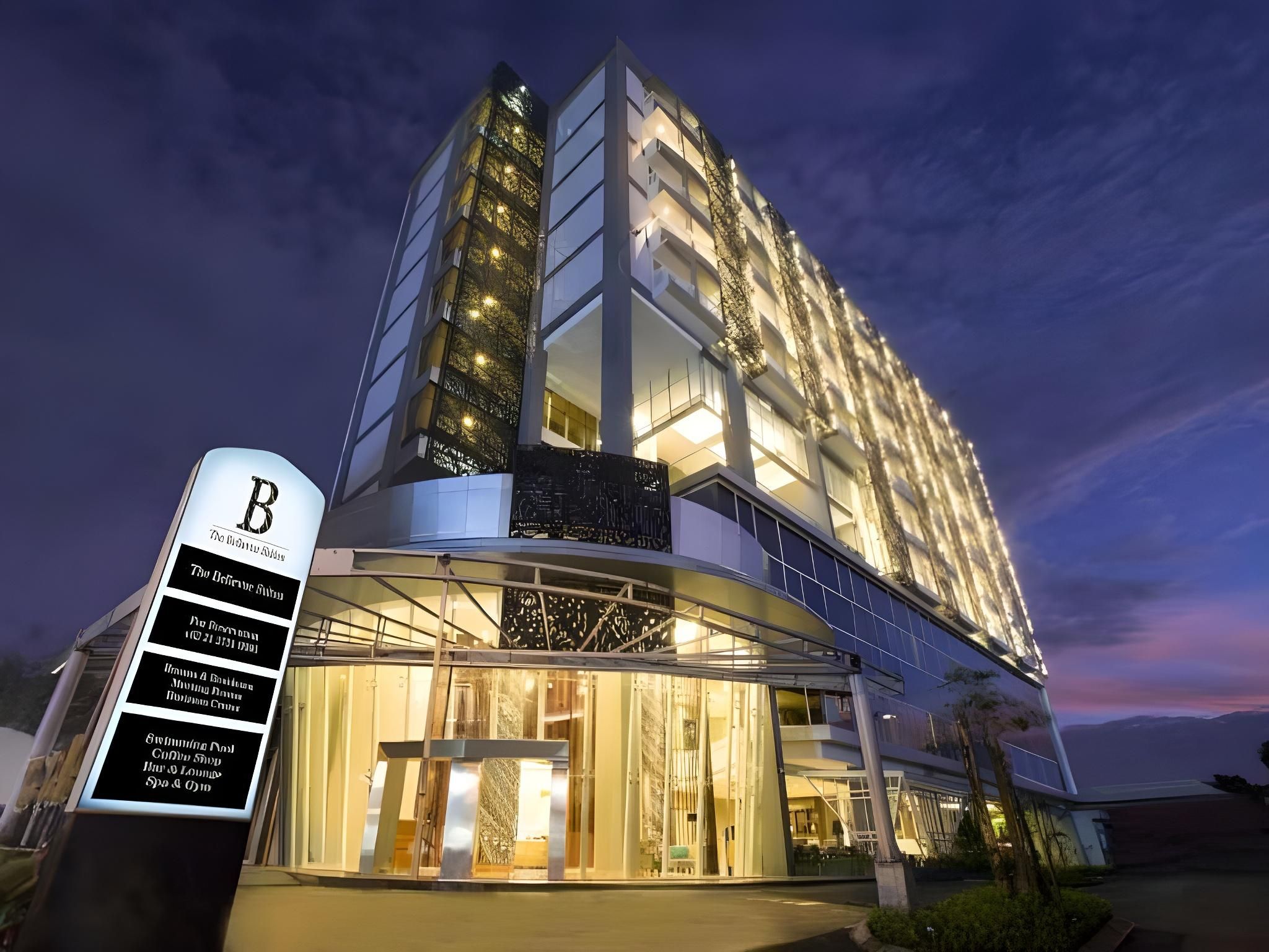 undefined Nemuru Grand Bellevue Radio Dalam 5