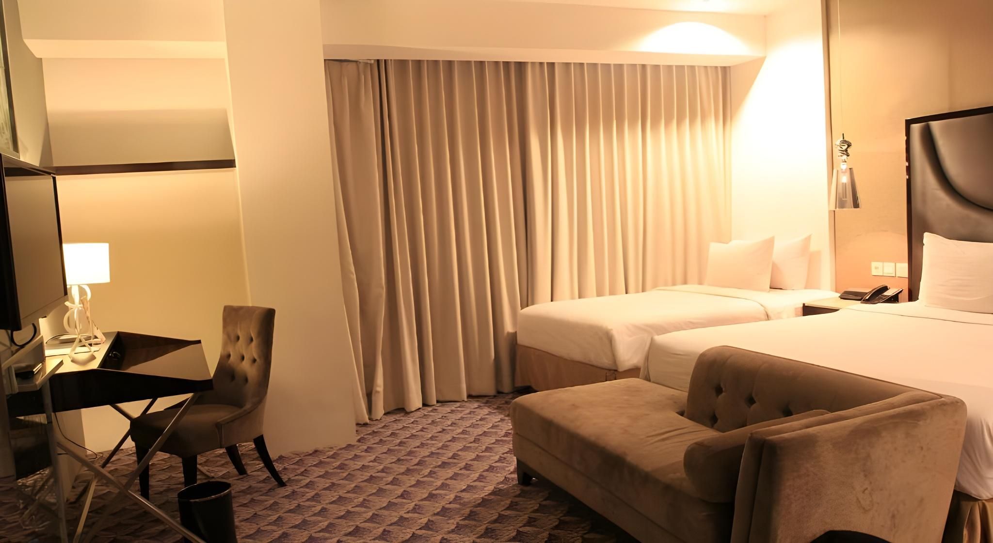 undefined Nemuru Grand Bellevue Radio Dalam 8