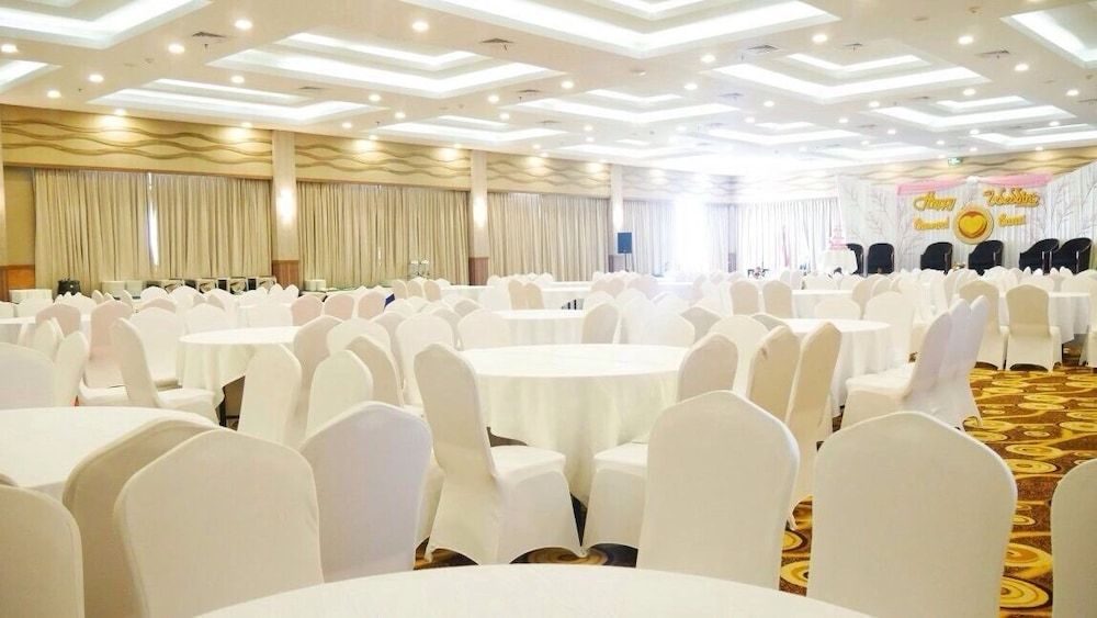 The Golden Bay Hotel Batam