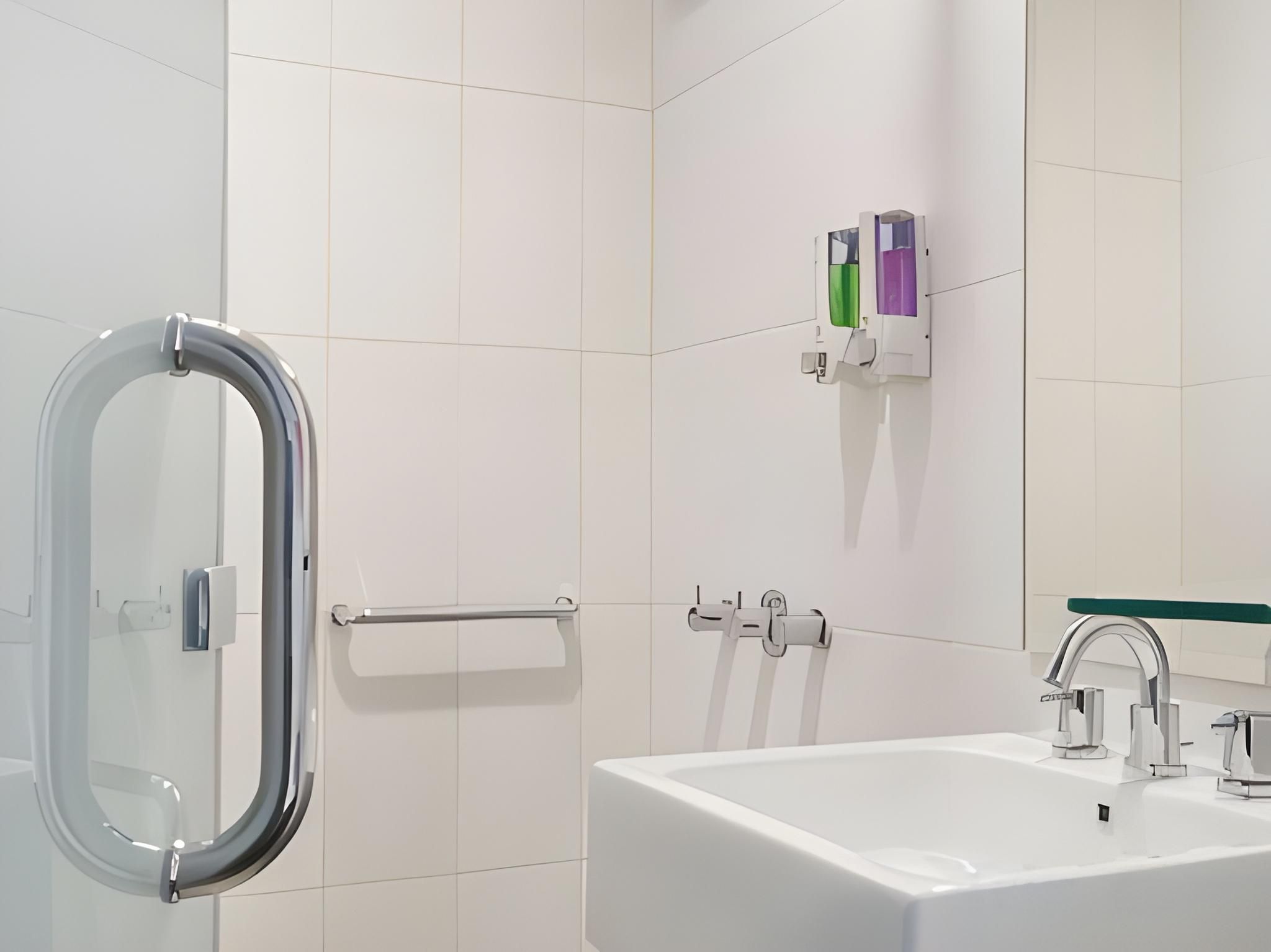 Amaris Hotel Satrio Kuningan - Jakarta Smart Hollywood 3