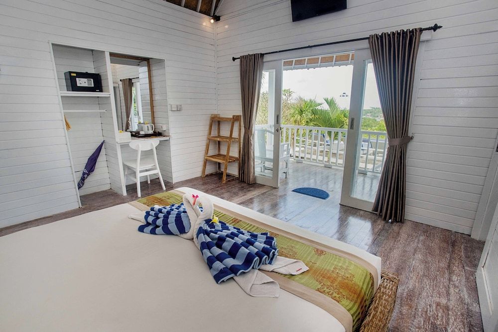 Grand Sea View Lembongan Deluxe Room, 1 Bedroom, Ocean View 17