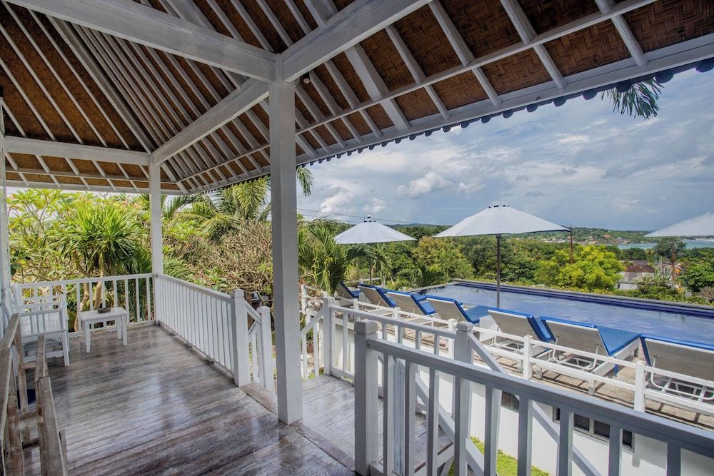 Grand Sea View Lembongan Family Room, Ocean View 23