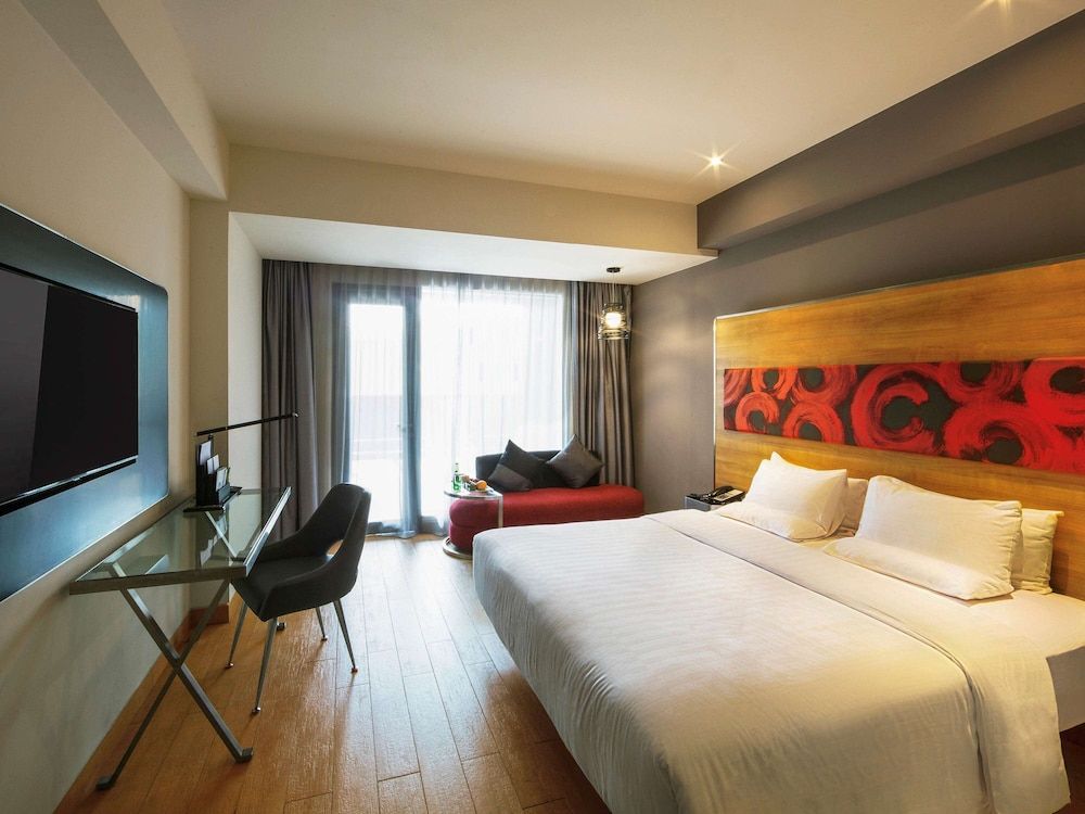 Deluxe Room, 1 Double Bed, Balcony