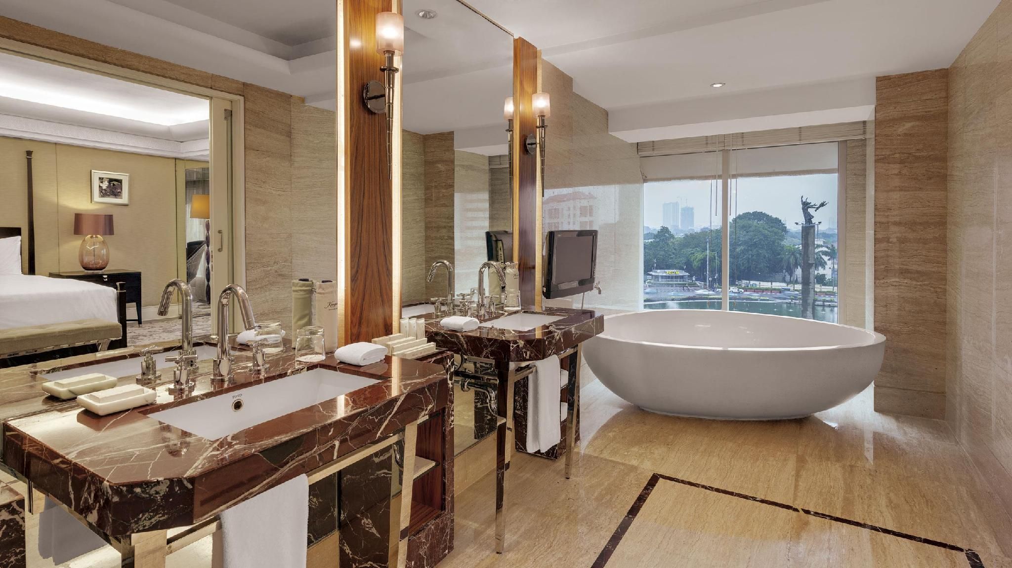 Executive Grand Deluxe Room King