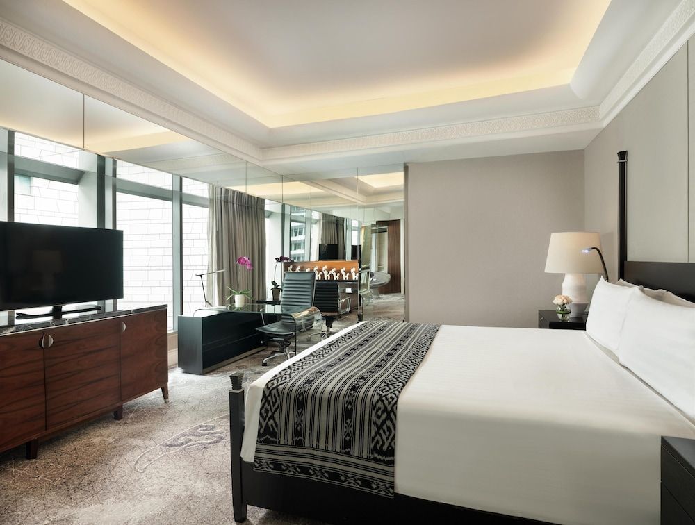 Hotel Indonesia Kempinski Jakarta Deluxe Room (Deluxe King) 3