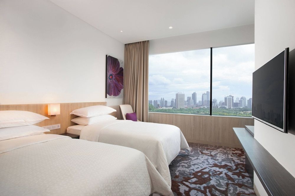Four Points by Sheraton Jakarta Thamrin Room, 2 Twin Beds, Smoking 2