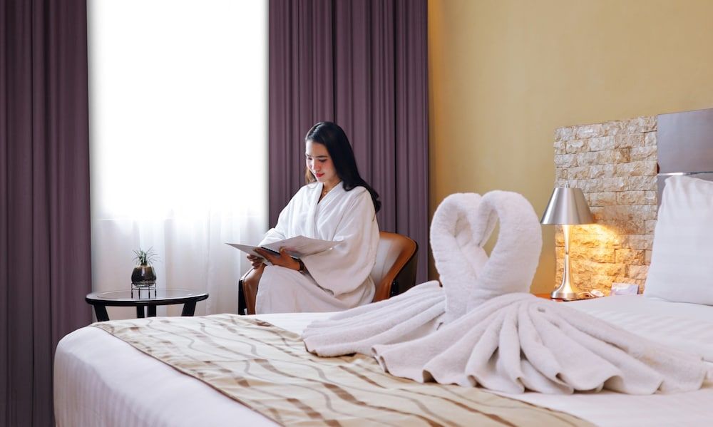 Da Vienna Boutique Hotel Deluxe Room, 1 King Bed, City View 5