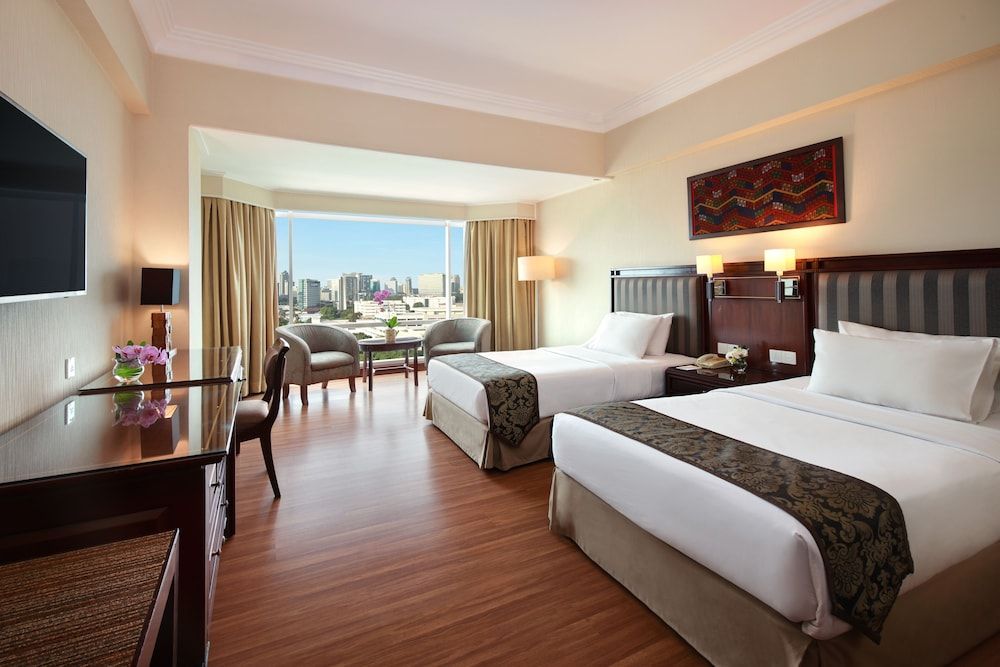 Lumire Hotel and Convention Center Superior Room