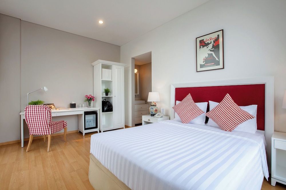 undefined White Tree Residence 4