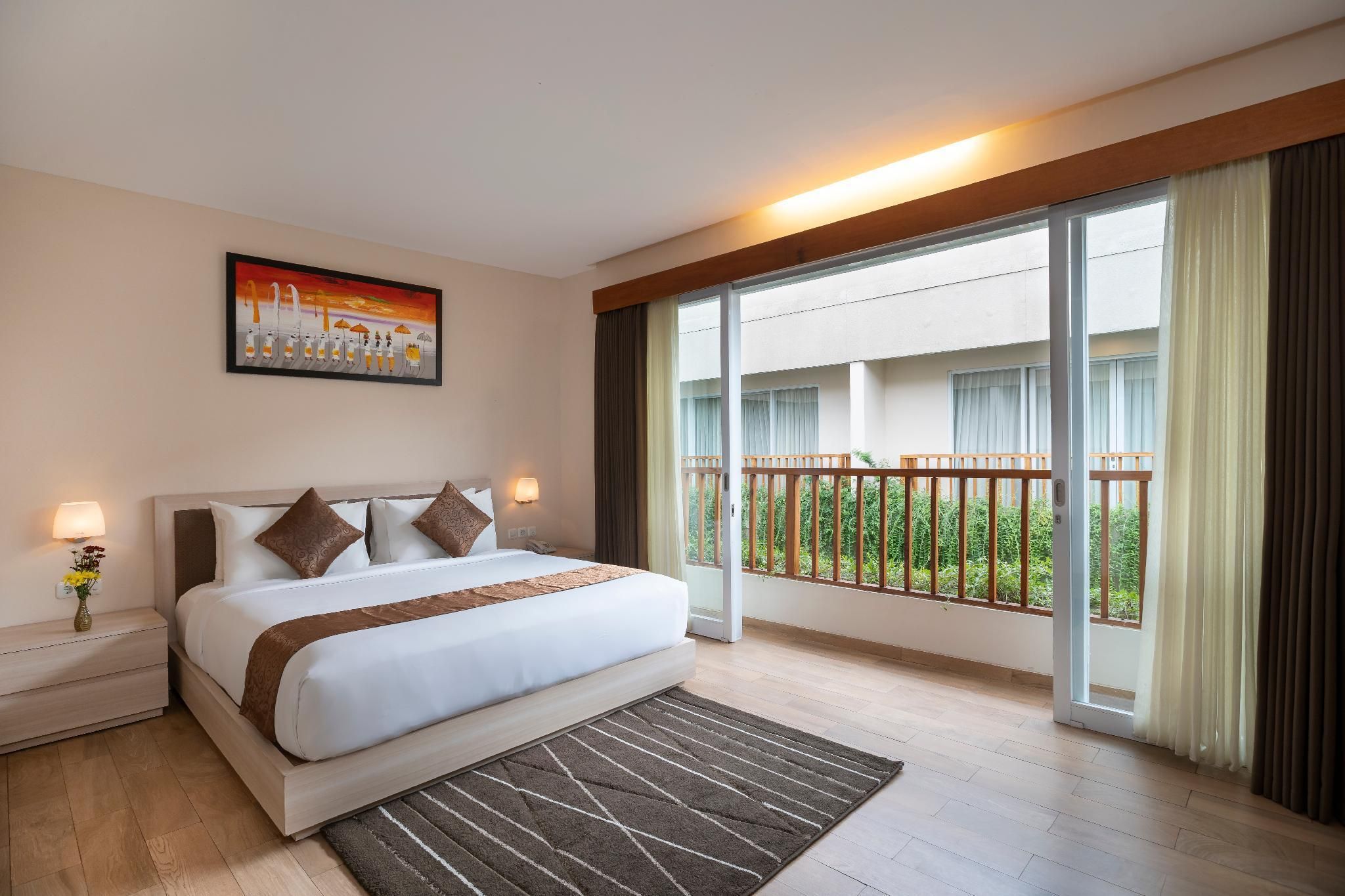 Deluxe Double or Twin Room