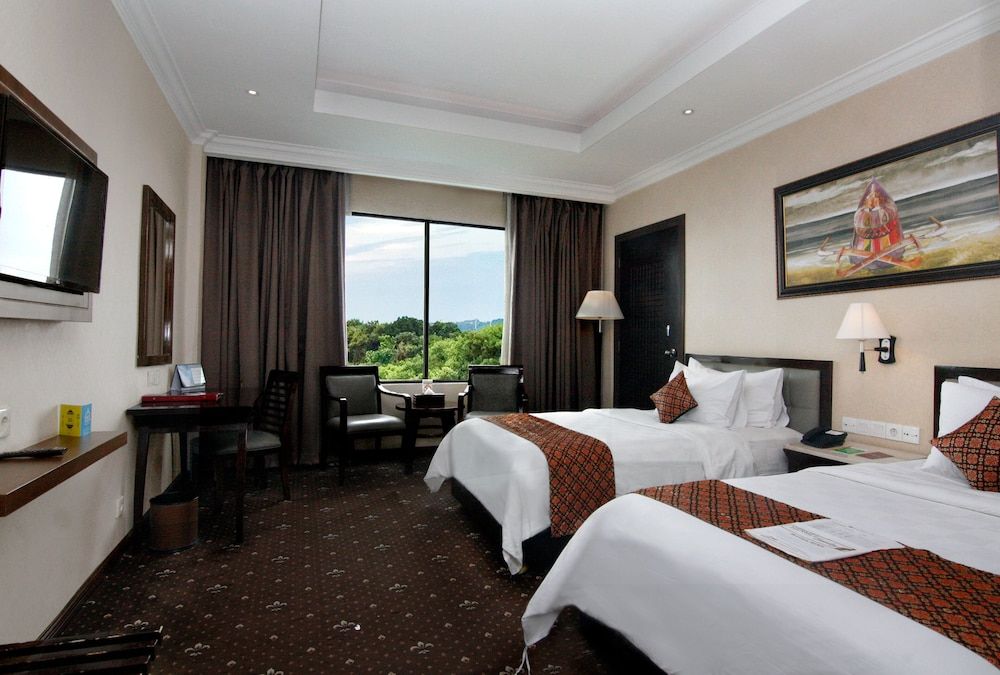 Hermes Palace Hotel Banda Aceh Business Room 4