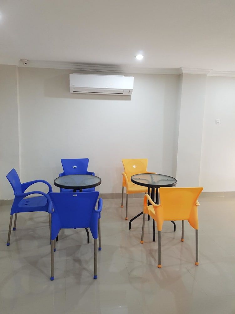 undefined Ethan Hotel 10