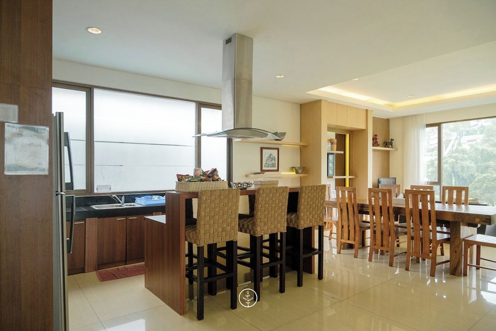 Tulip Hill View 5BR Villa With a Private Pool
