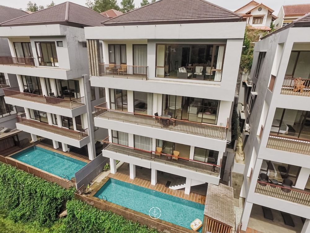 Tulip Hill View 5BR Villa With a Private Pool